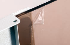 Настенный шкаф ITK Linea W Наличие защитной пленки на стекле, предотвращающей появление царапин при транспортировке